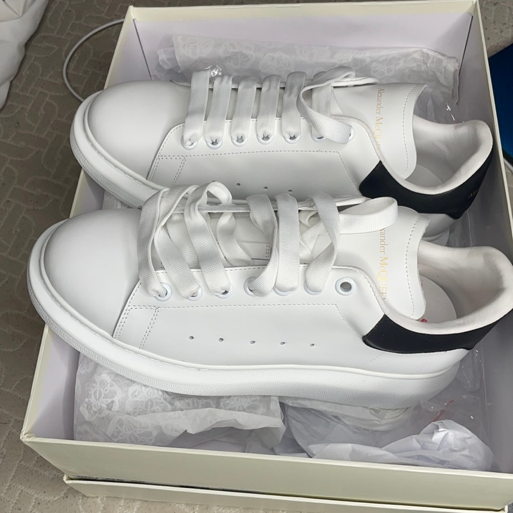 - Alexander McQueen